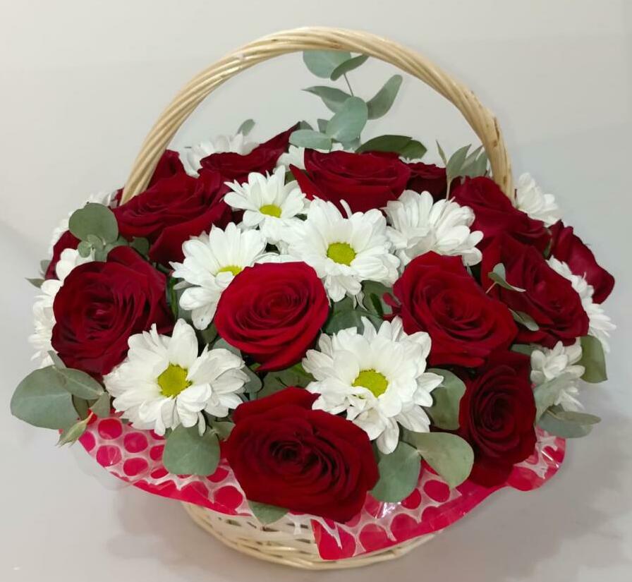 Яркая жизнь